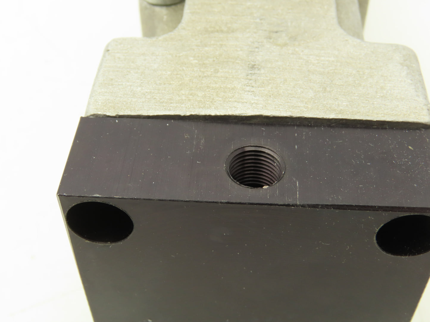 Parker L72431211XXVX0B Pneumatic Directional Solenoid Valve Auto 250B Series