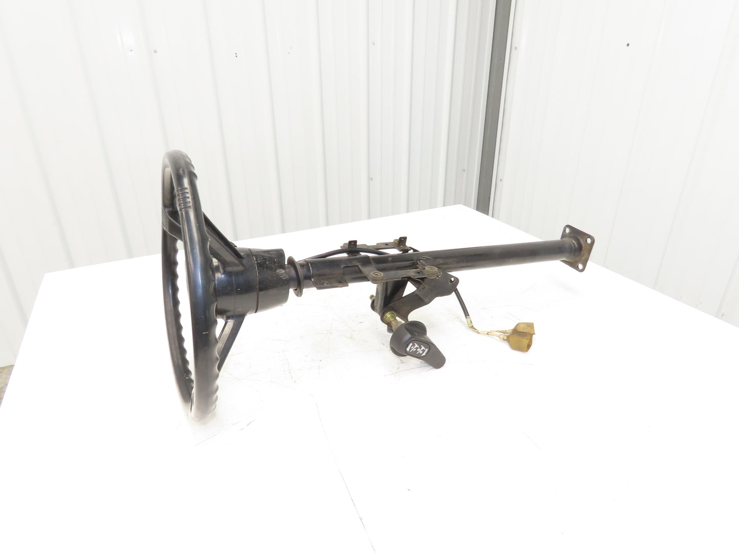 Toyota Electric Forklift Steering Wheel & Column Removed From 5FBE15