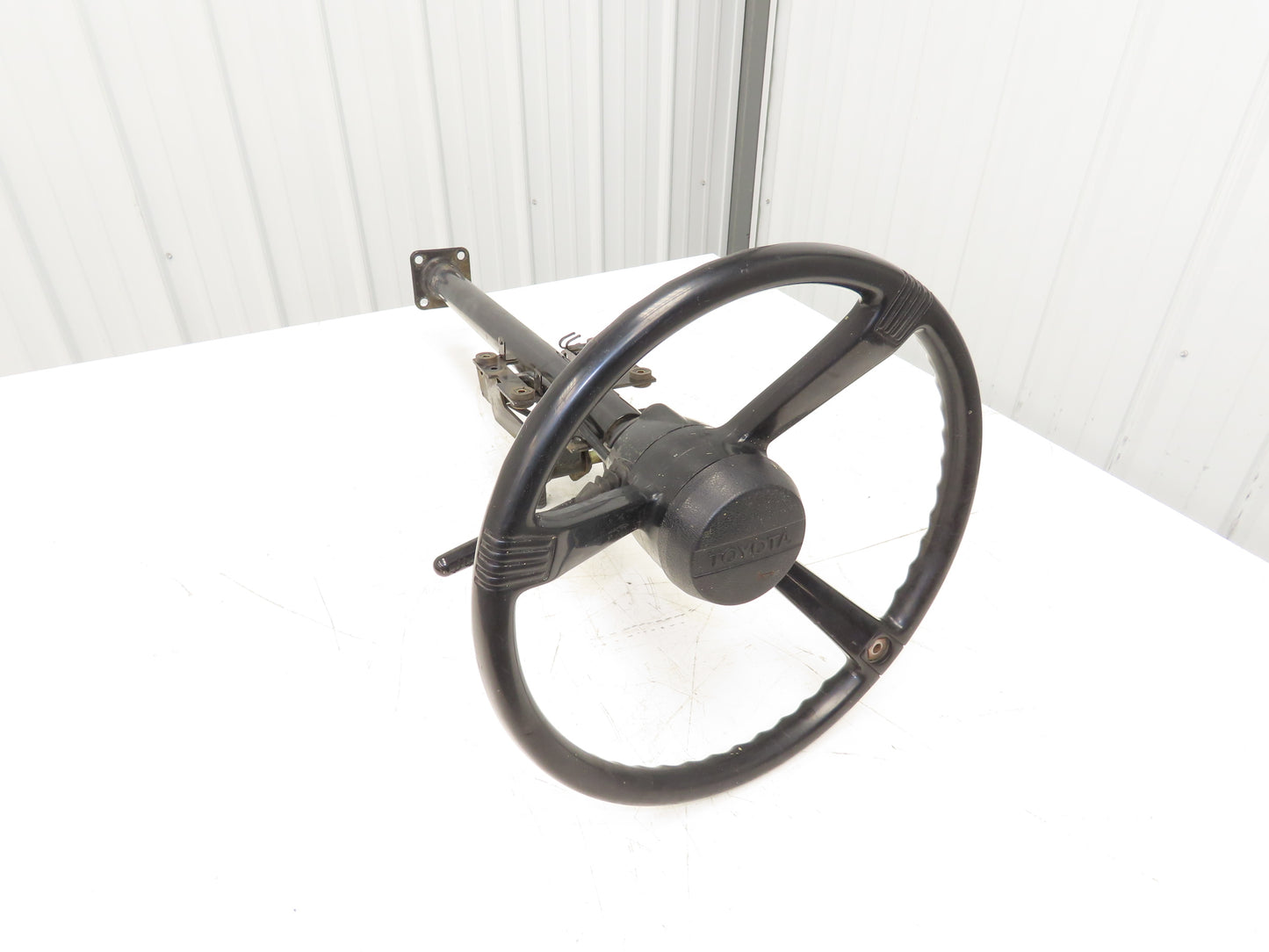 Toyota Electric Forklift Steering Wheel & Column Removed From 5FBE15