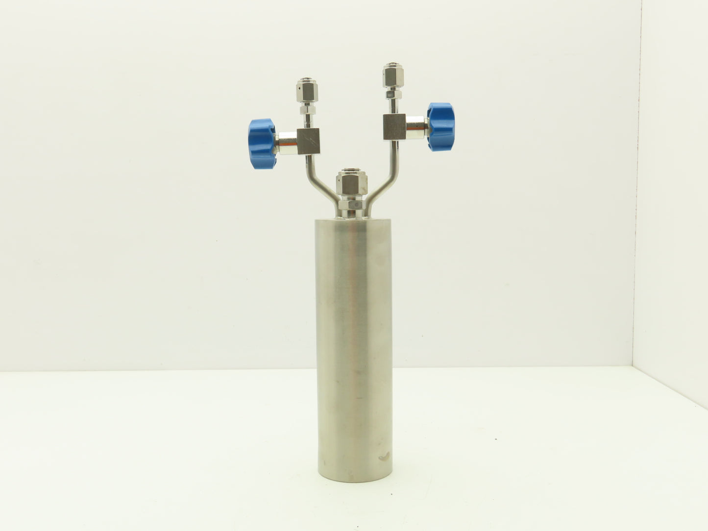 DOT 4B 260 Dip Tube 316L Stainless 3"x 10" w/Swagelok Fittings  P2166-2-3