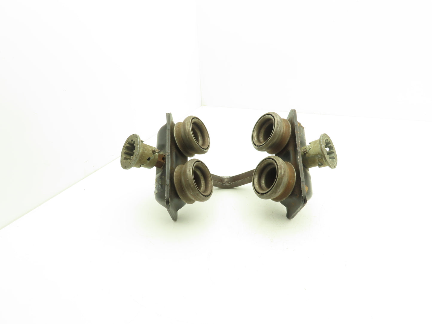 CM Series 632 1 Ton Manual Plain Push Trolley 2-5/8"-5-1/16" Flange