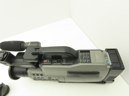 Panasonic AG-455 Camcorder Movie Camera S-VHS Reporter W/Hard Case Powered Up
