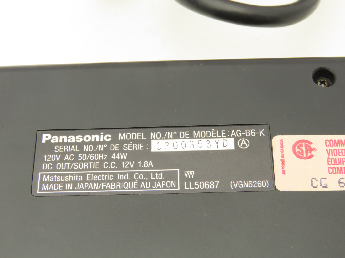 Panasonic AG-455 Camcorder Movie Camera S-VHS Reporter W/Hard Case Powered Up