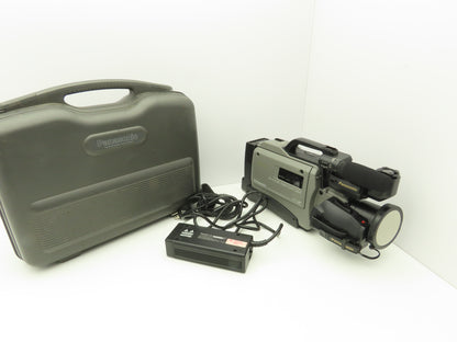 Panasonic AG-455 Camcorder Movie Camera S-VHS Reporter W/Hard Case Powered Up
