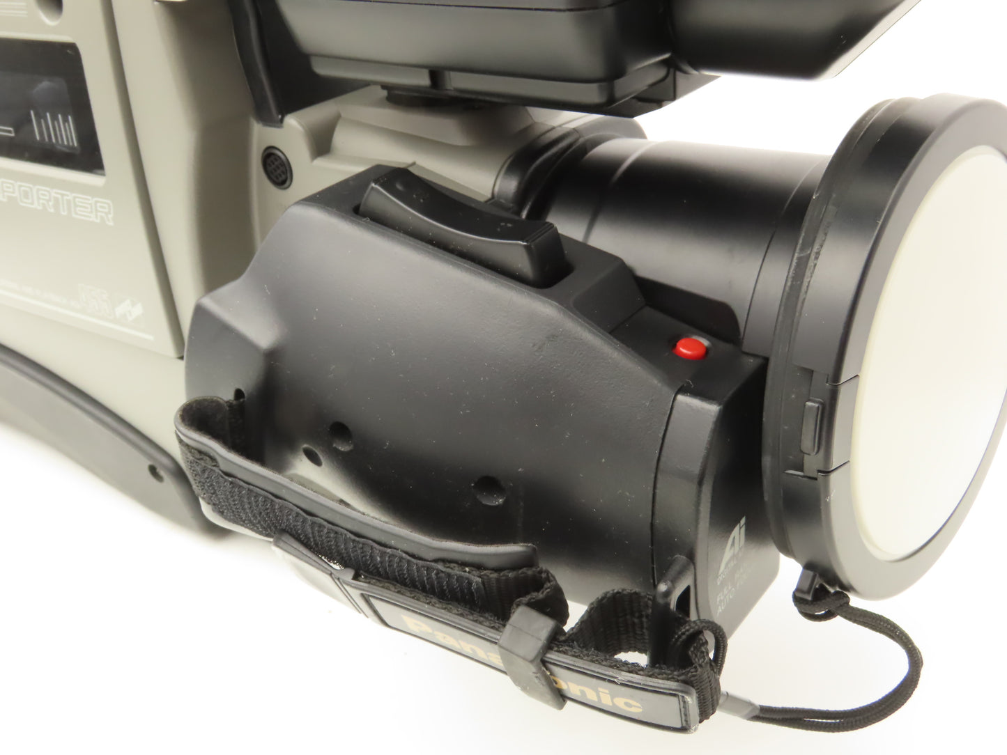 Panasonic AG-455 Camcorder Movie Camera S-VHS Reporter W/Hard Case Powered Up