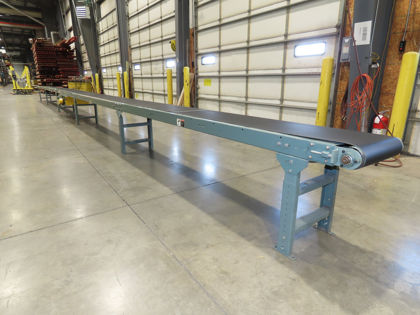 Hytrol 18"x 50' Slider Bed Conveyor 15.5" Belt 1Hp 3PH Center Drive 50FPM