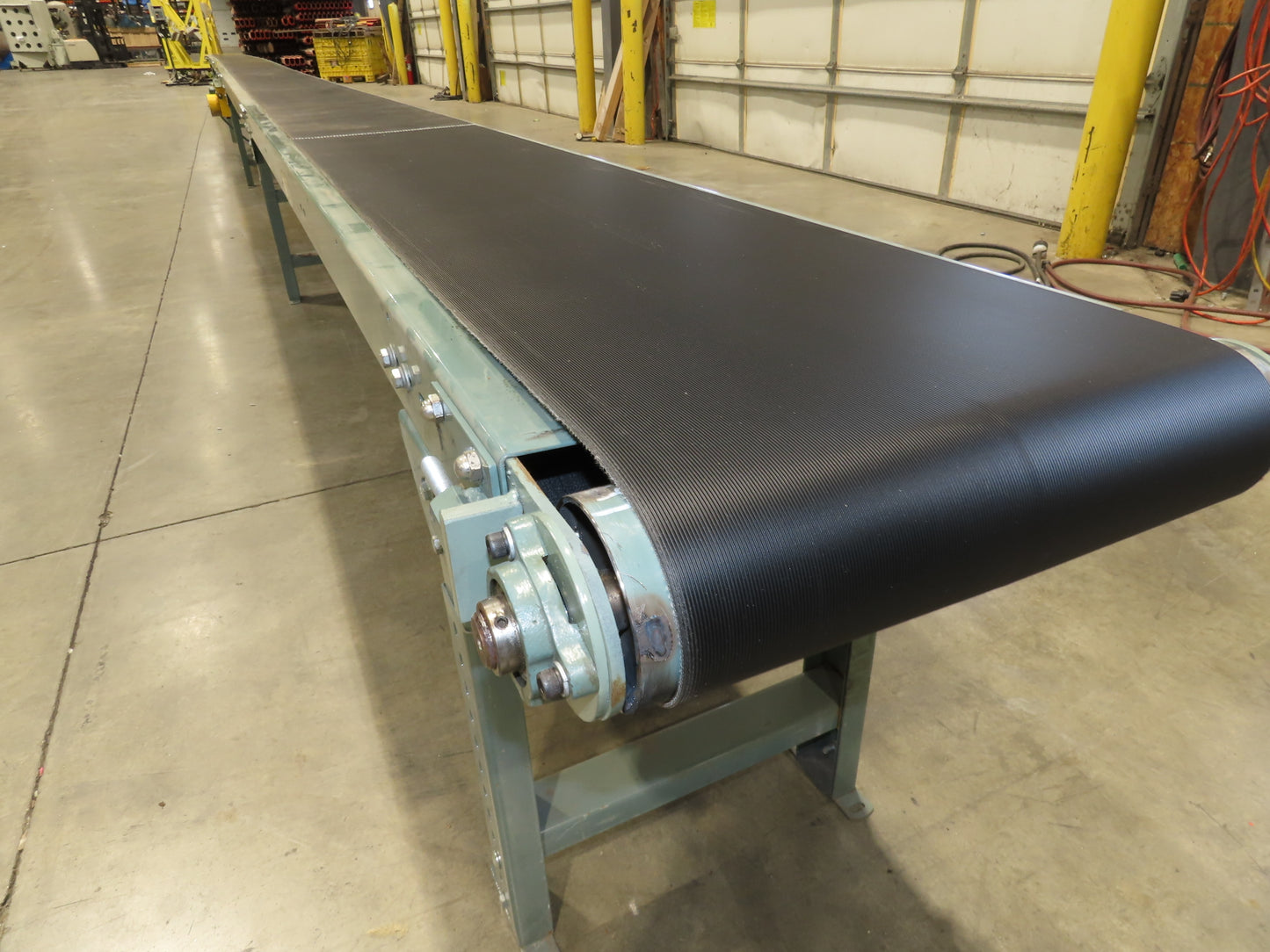 Hytrol 18"x 50' Slider Bed Conveyor 15.5" Belt 1Hp 3PH Center Drive 50FPM