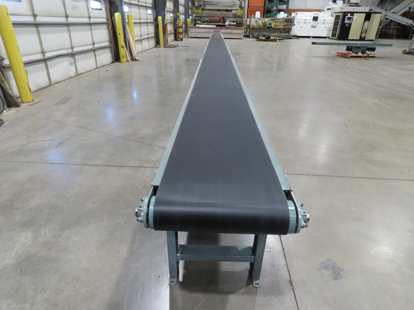 Hytrol 18"x 50' Slider Bed Conveyor 15.5" Belt 1Hp 3PH Center Drive 50FPM
