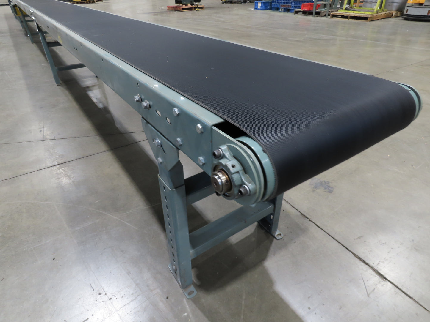 Hytrol 18"x 50' Slider Bed Conveyor 15.5" Belt 1Hp 3PH Center Drive 50FPM