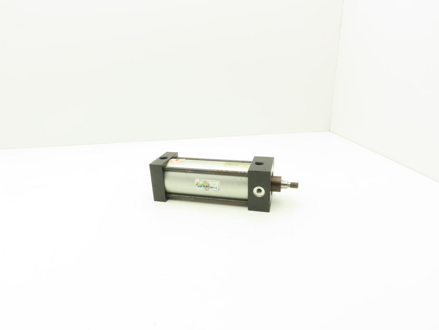 Miller Fluid Power AL81B2N Pneumatic Cylinder 2-1/2" Bore 5" Stroke 250PSI