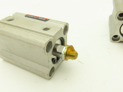 SMC NCQ2B16-25DM Pneumatic Cylinder 16mm Bore 25mm Stroke Lot of 4