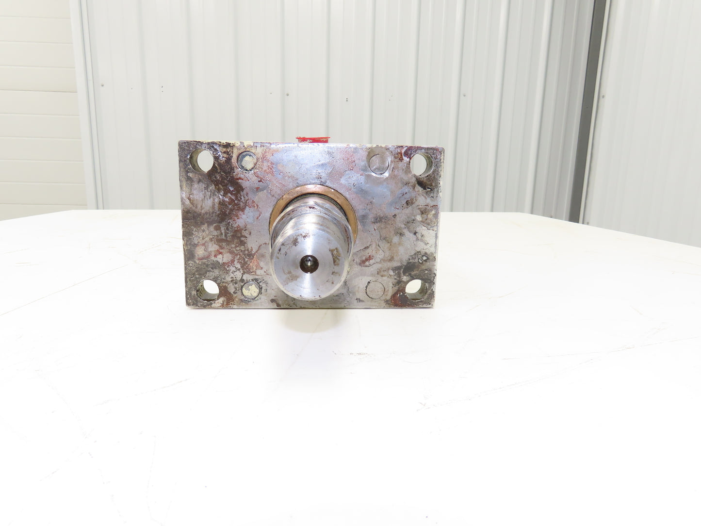 Parker Hannifin Hydraulic Cylinder 4" Bore 20" Stroke Flange Mount Extended Rod