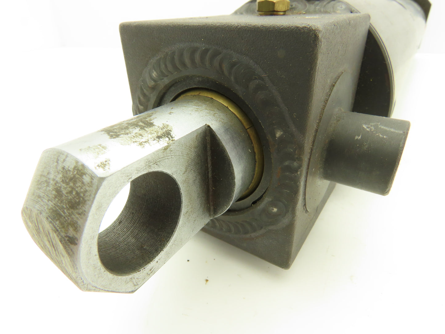 Grossel Tool Company Welding Machine Cylinder 2.0 Stroke 1300 Area