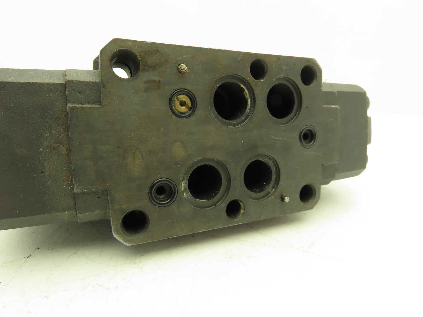 Atos DPZO-A-273-D5/S6/11 Proportional Directional Valve  *Needs Coil Replaced*