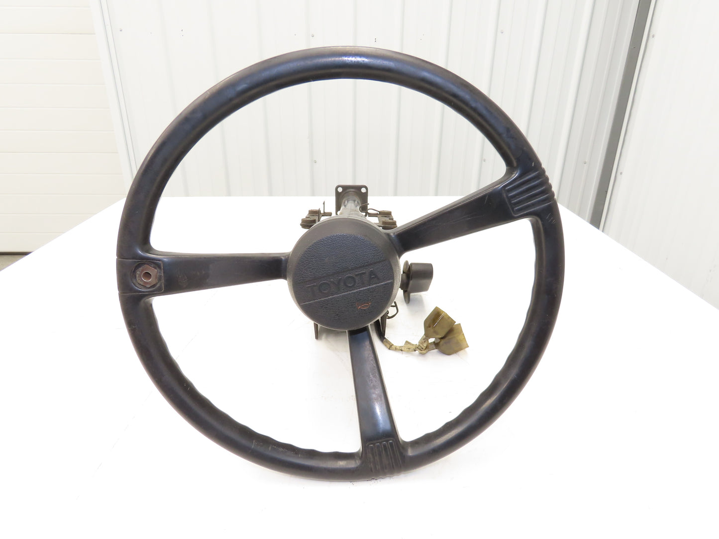 Toyota Electric Forklift Steering Wheel & Column Removed From 5FBE15