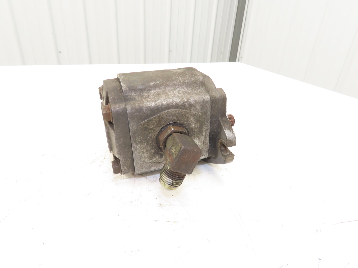 Aztec 67110-12191-71B Hydraulic Pump Removed Off Toyota 5FBE15 Electric Forklift