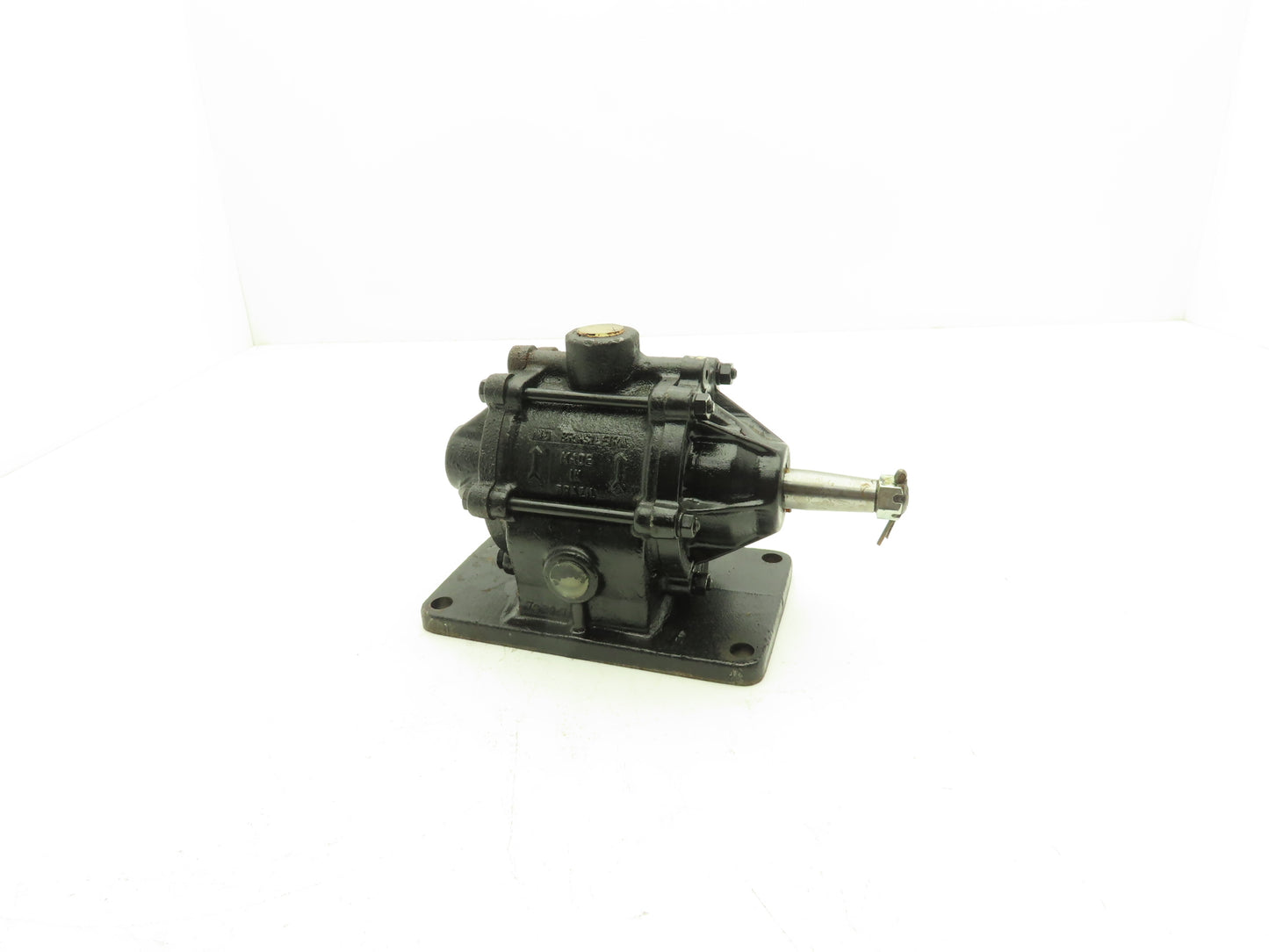 Bendix BF1 Convac Vacuum Pump 1/2"NPT Tapered Shaft