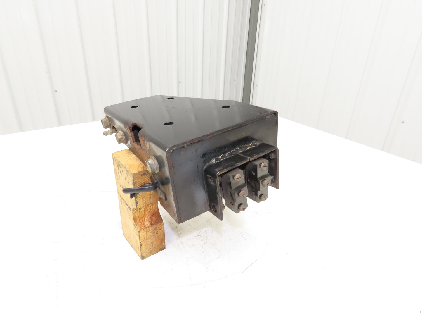 Toyota 5FBE15 Electric Forklift Hydraulic Brake Pedal Master Cylinder Assembly