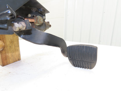 Toyota 5FBE15 Electric Forklift Hydraulic Brake Pedal Master Cylinder Assembly