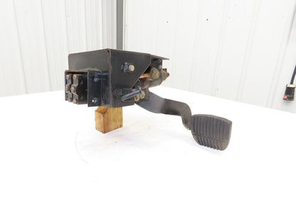 Toyota 5FBE15 Electric Forklift Hydraulic Brake Pedal Master Cylinder Assembly