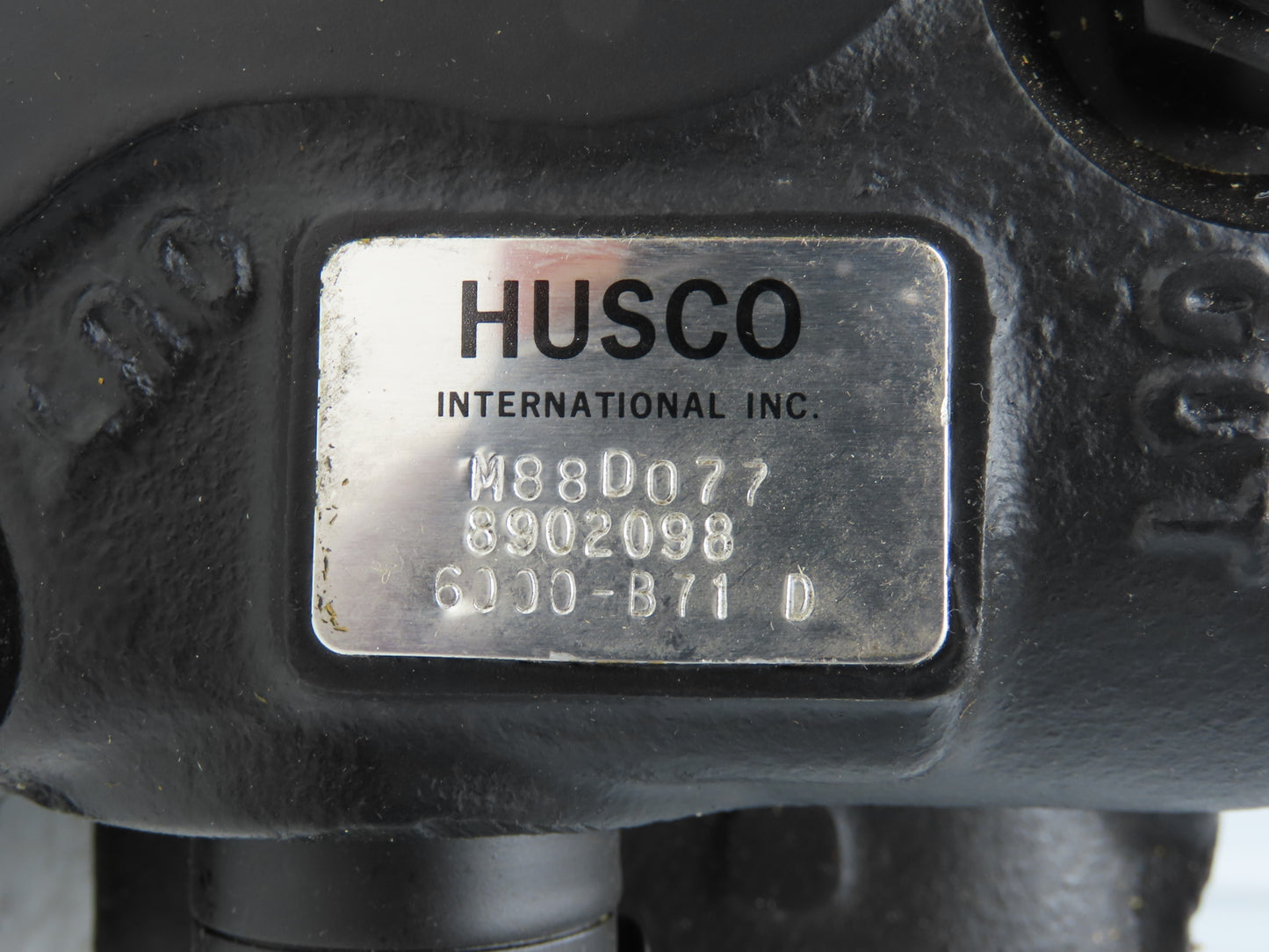 Husco 6000-B71 Hydraulic Directional Control Valve 2-Spool