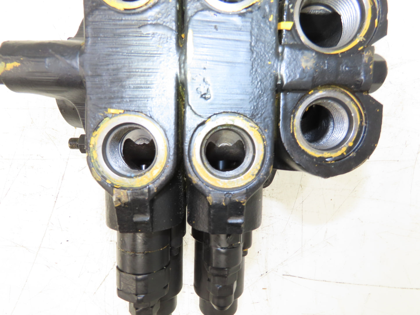 Husco 6000-B71 Hydraulic Directional Control Valve 2-Spool