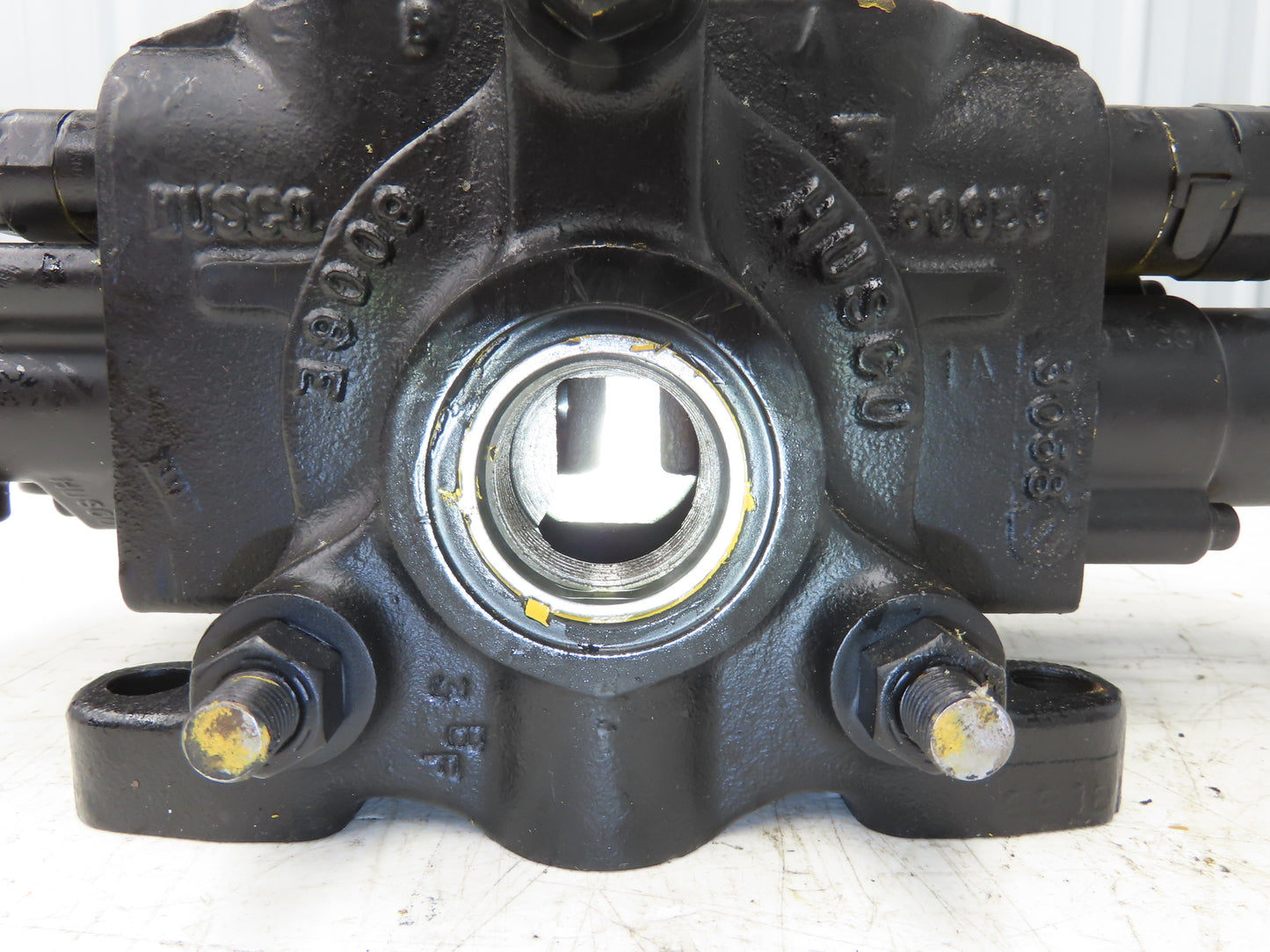 Husco 6000-B71 Hydraulic Directional Control Valve 2-Spool