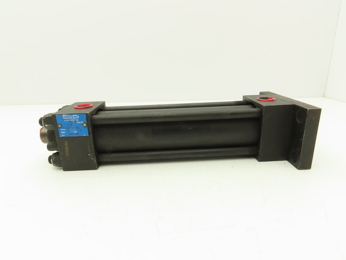 Hennells HH-MF2-NC Pneumatic Air Cylinder 2" Bore 7" Stroke 3000PSIG