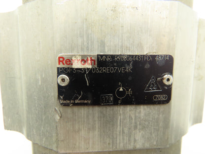 Rexroth PGF3-31/032RE07VE4K Hydraulic Double Gear Pump PGF2-22/008RL01VM