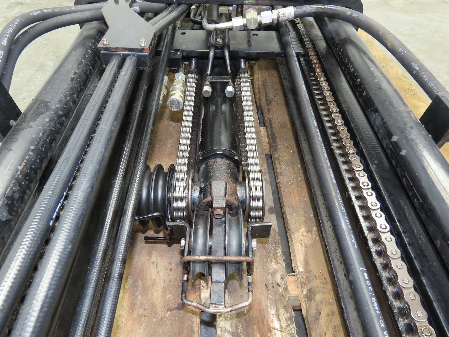 Toyota Forklift Mast 3 Stage 4 Lever 189" Lift 2900lb 5FBE15 Class 2