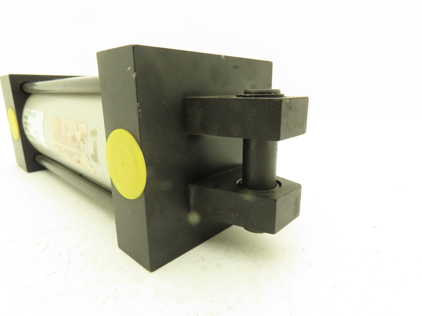 Numatics P1AM-04I1D-CAA0 Pneumatic Air Cylinder 2-1/2" Bore 4-1/2" Stroke