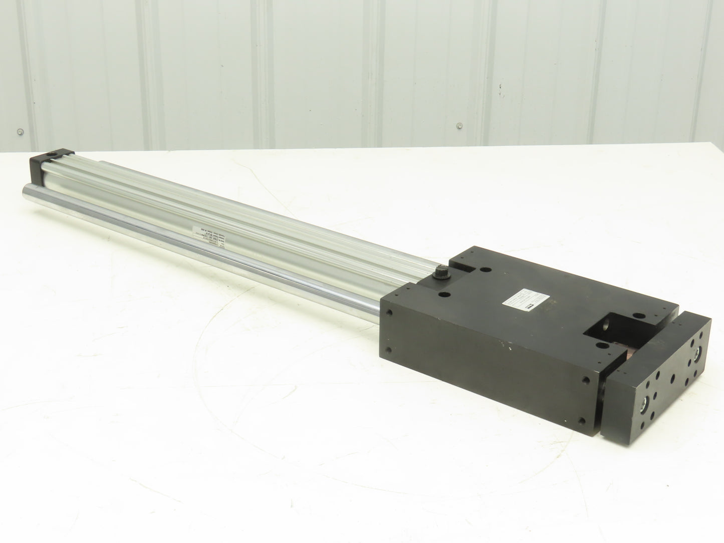 Parker HBR20-24T4A-B Pneumatic Actuator Guided Cylinder Slide 2"x 24" Stroke