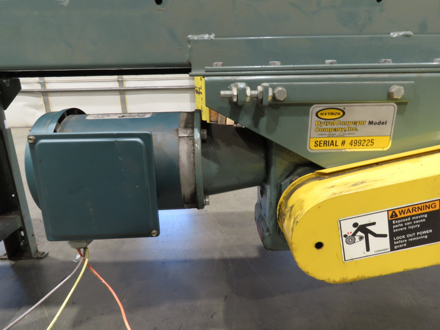 Hytrol 18"x 60' 10" Slider Bed Conveyor 15.5" Belt 1/2Hp 3PH Center Drive 100FPM