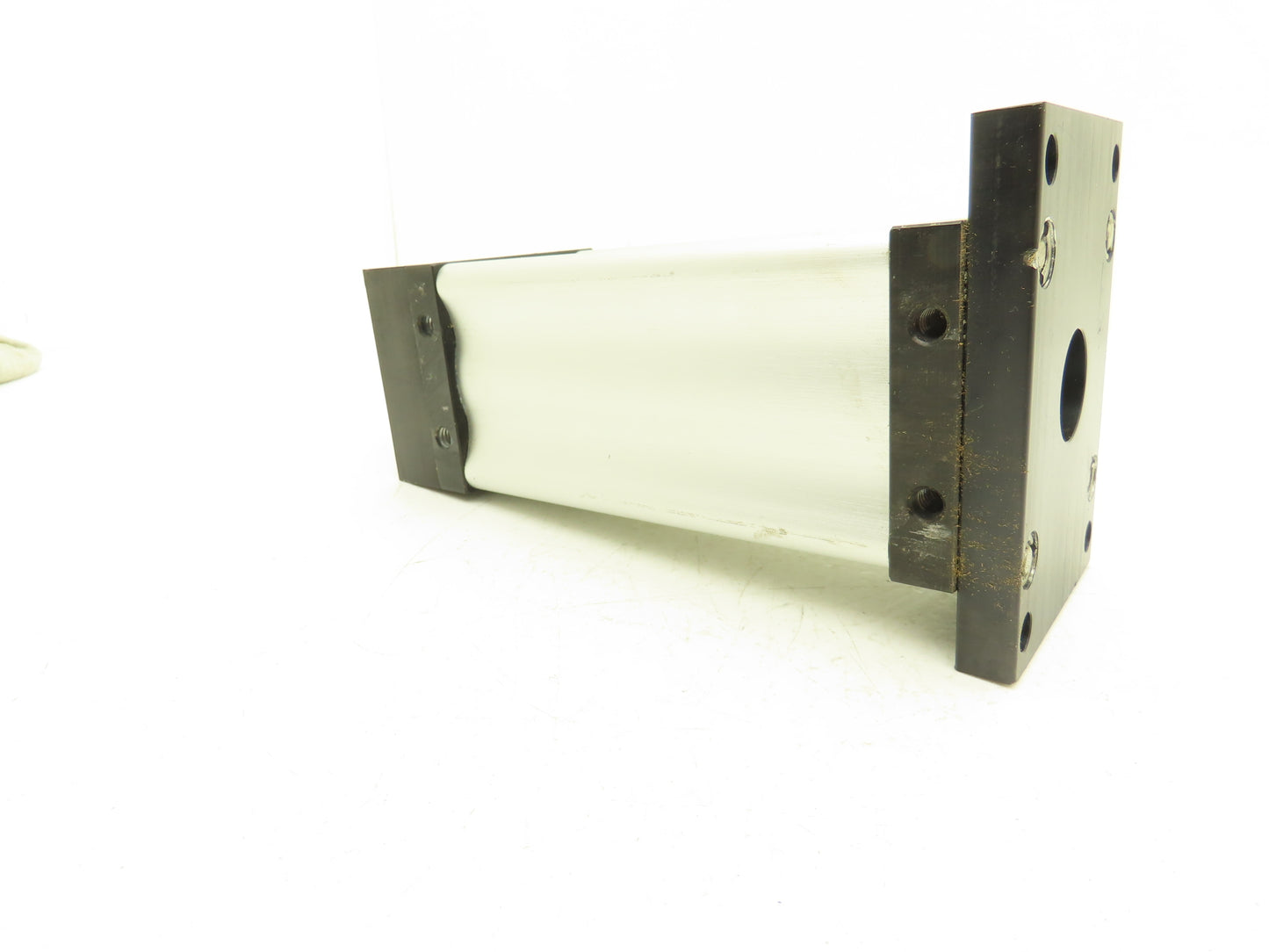 Turn-Act 132-2S1-101-401 Pneumatic Double Acting 90° Rotary Actuator 3/4" Shaft