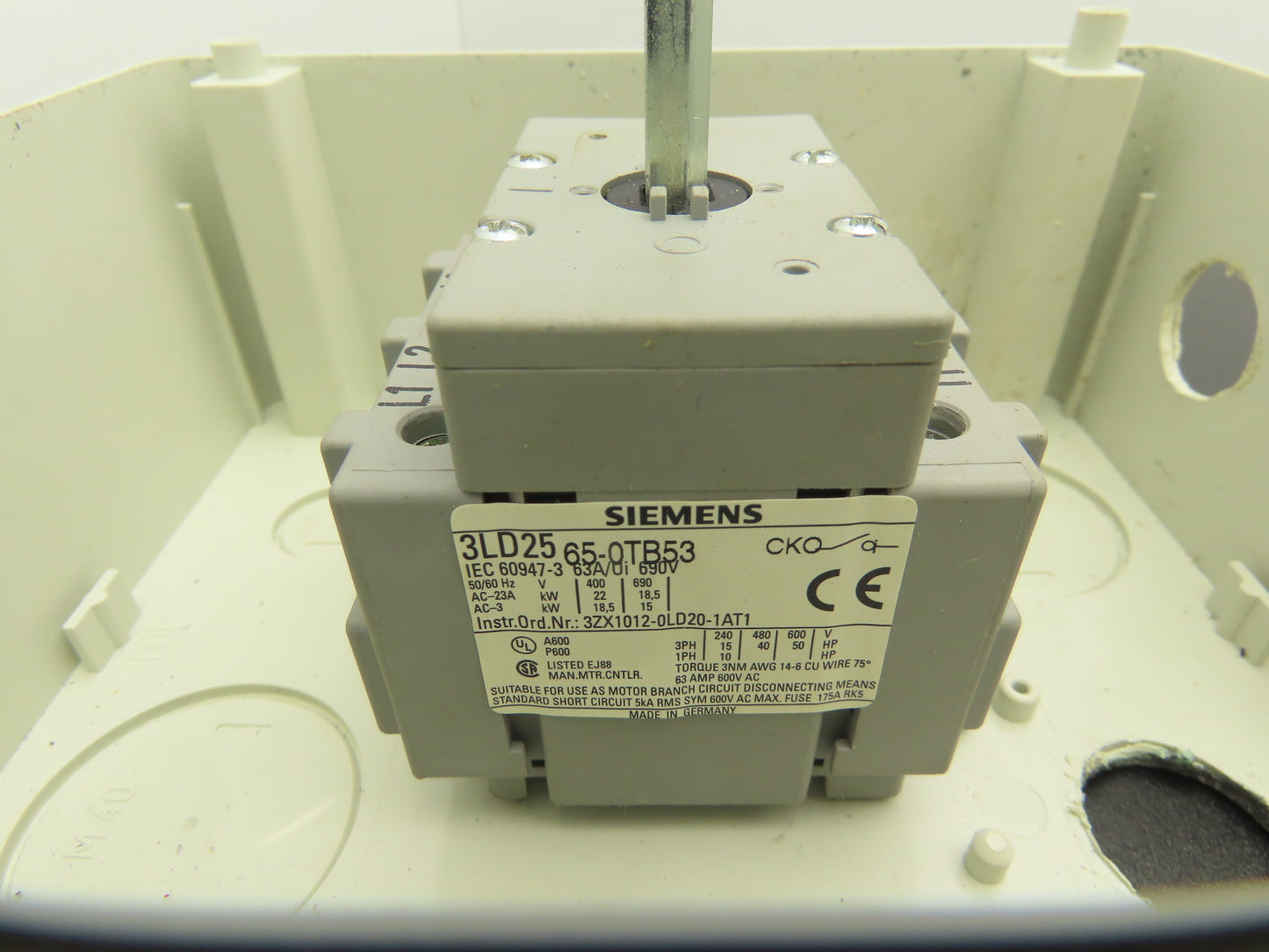 Siemens 3LD25 65-0TB53 Rotary Disconnect Enclosed Switch 63A 3Pole 3PH  Lot of 3