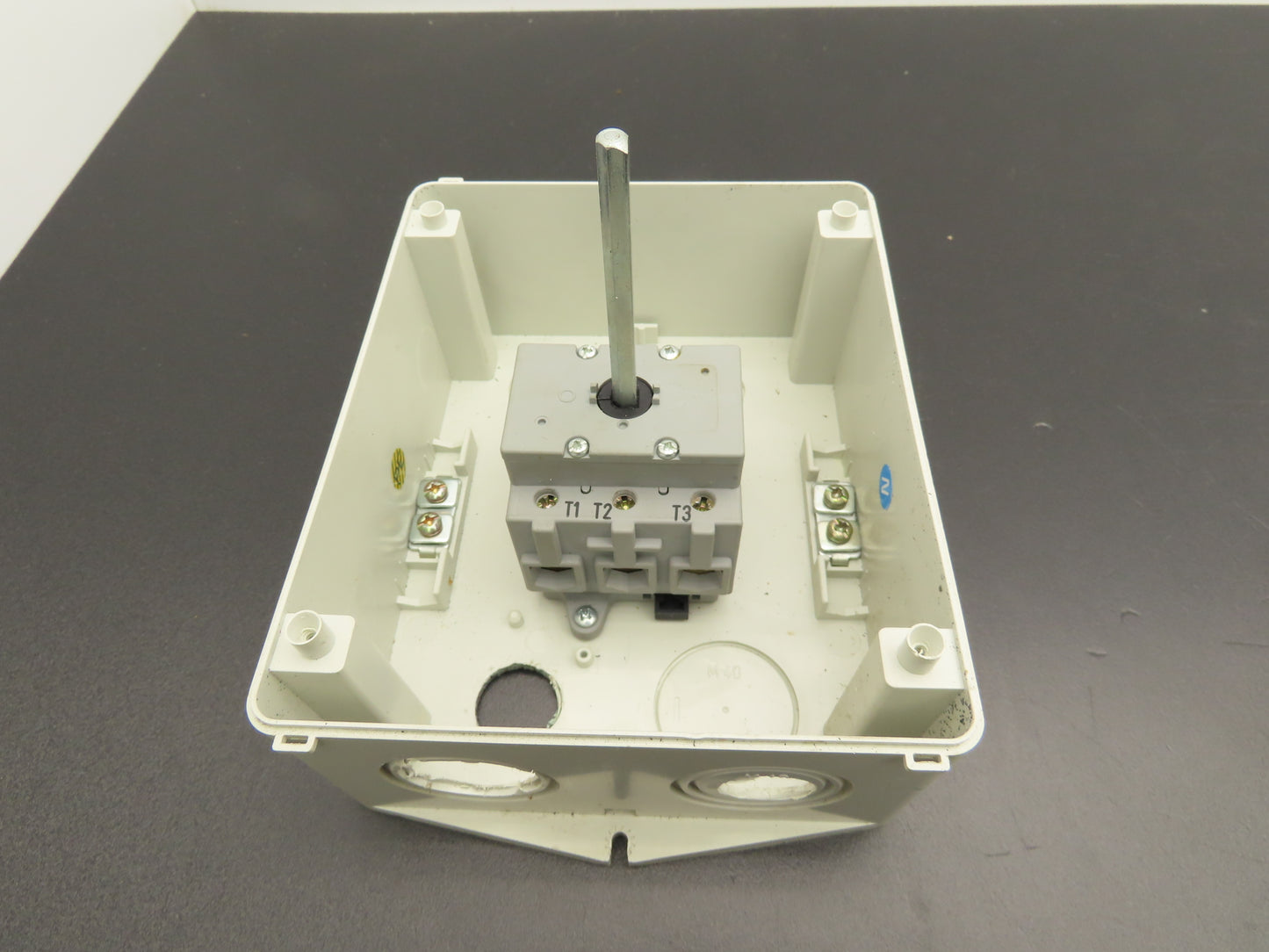 Siemens 3LD25 65-0TB53 Rotary Disconnect Enclosed Switch 63A 3Pole 3PH  Lot of 3