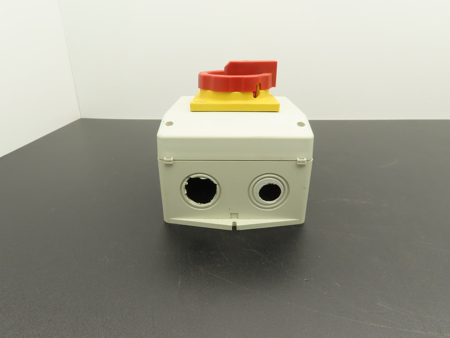 Siemens 3LD25 65-0TB53 Rotary Disconnect Enclosed Switch 63A 3Pole 3PH  Lot of 3