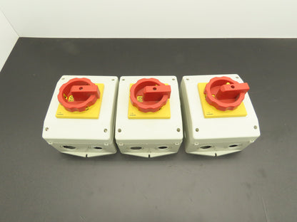 Siemens 3LD25 65-0TB53 Rotary Disconnect Enclosed Switch 63A 3Pole 3PH  Lot of 3