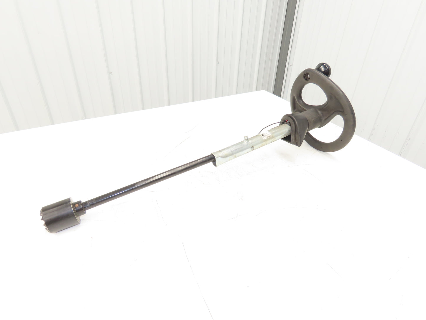 Linde 3355421001 Forklift Steering Wheel & Column W/Horn Removed From E18C-02