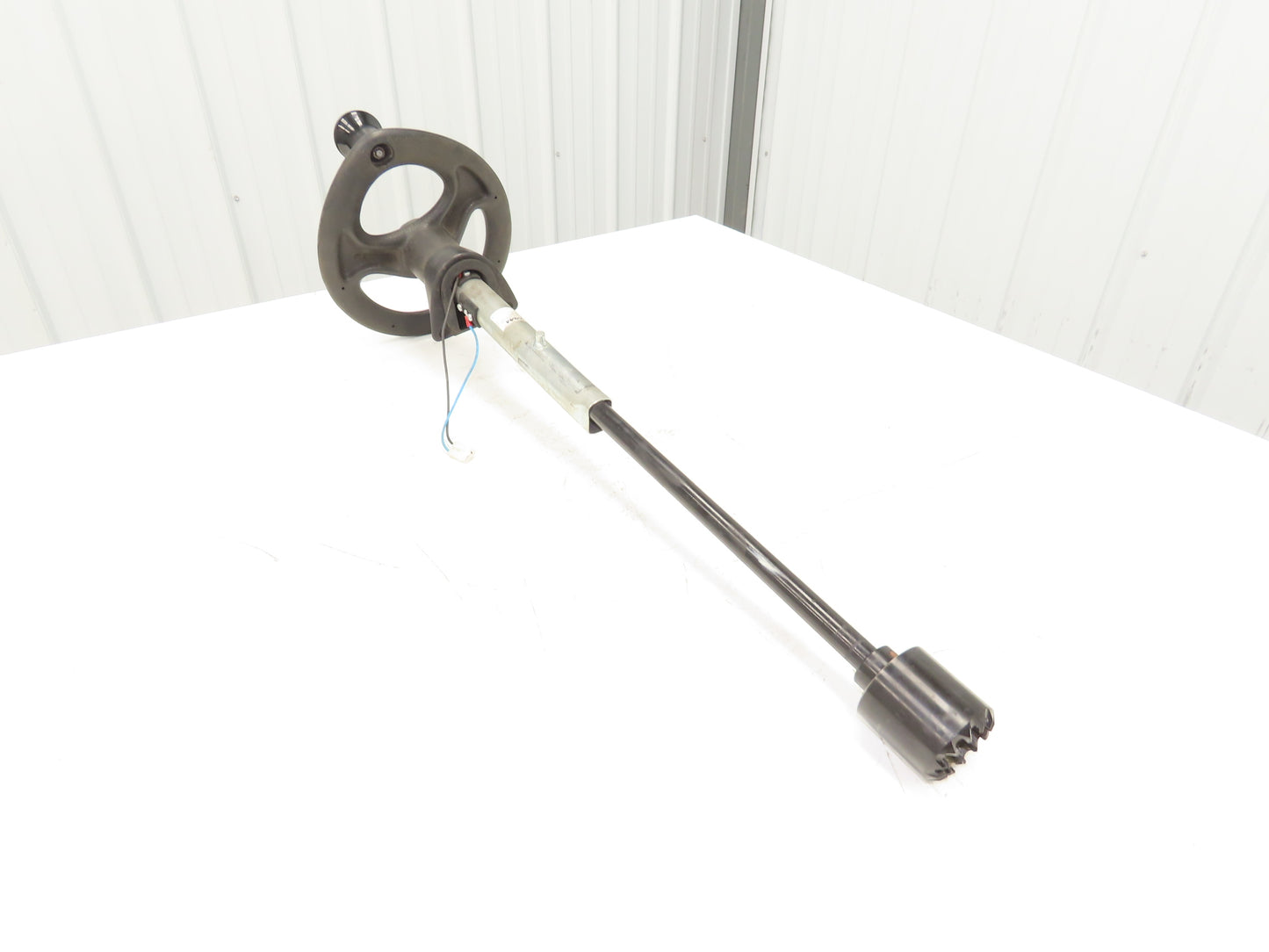 Linde 3355421001 Forklift Steering Wheel & Column W/Horn Removed From E18C-02