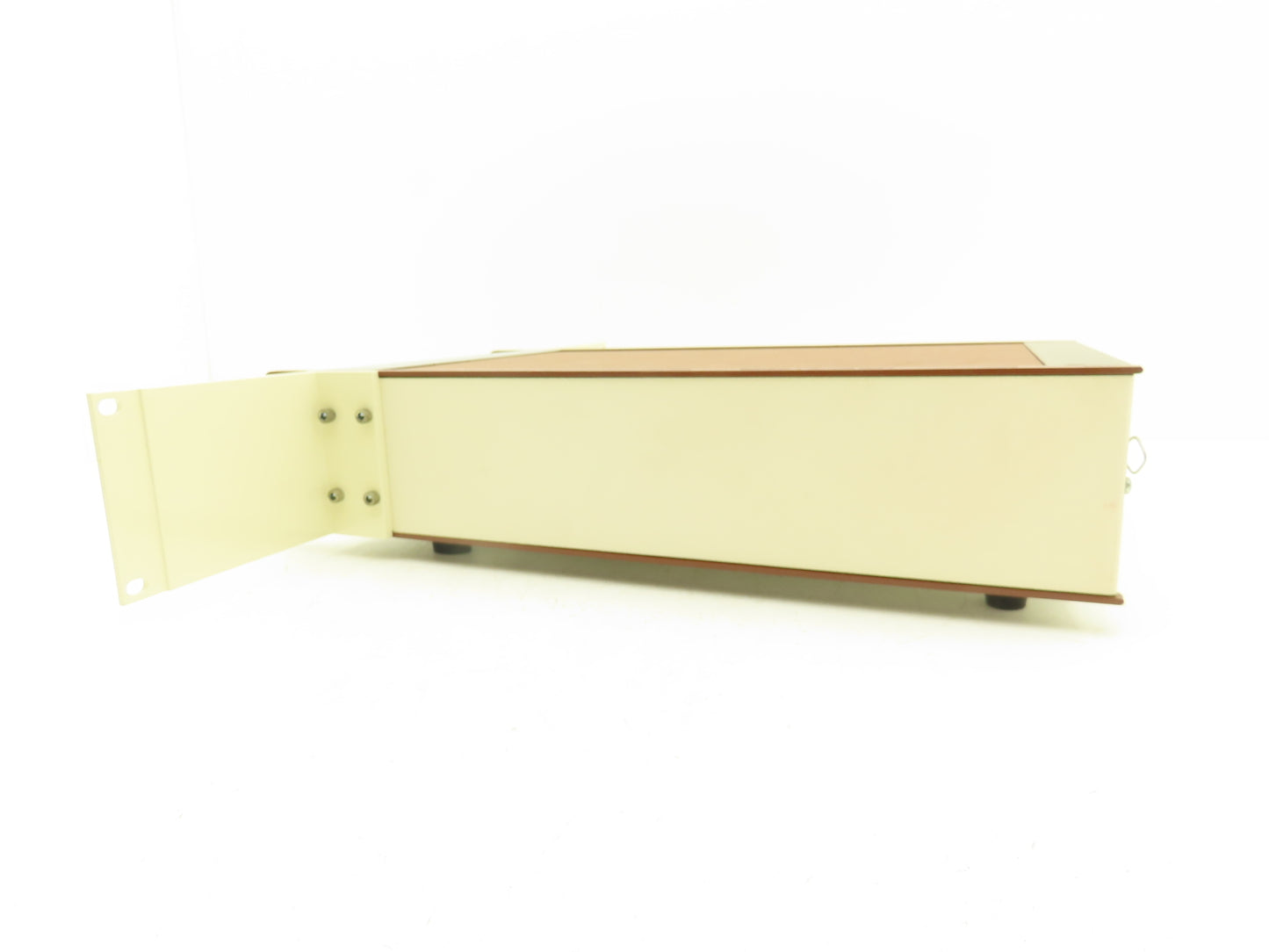 Daytronic 9005 Mainframe Chassis