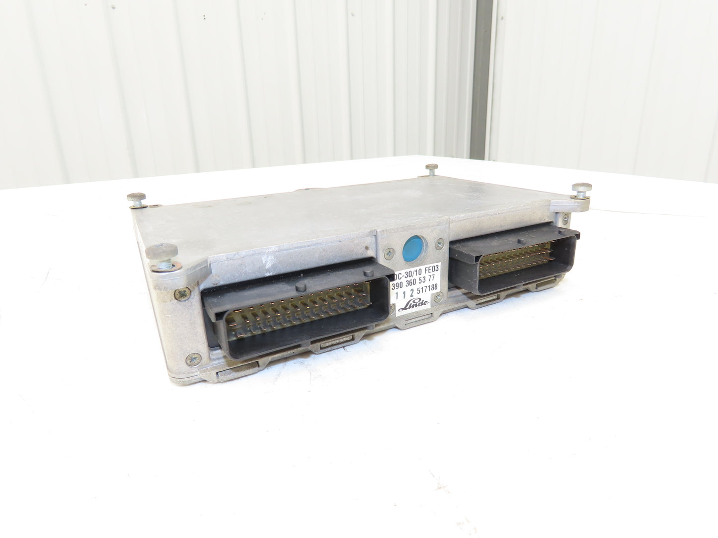 Linde 390 360 53 77 Forklift Control Module LDC3010FE03 Removed From E18C-02