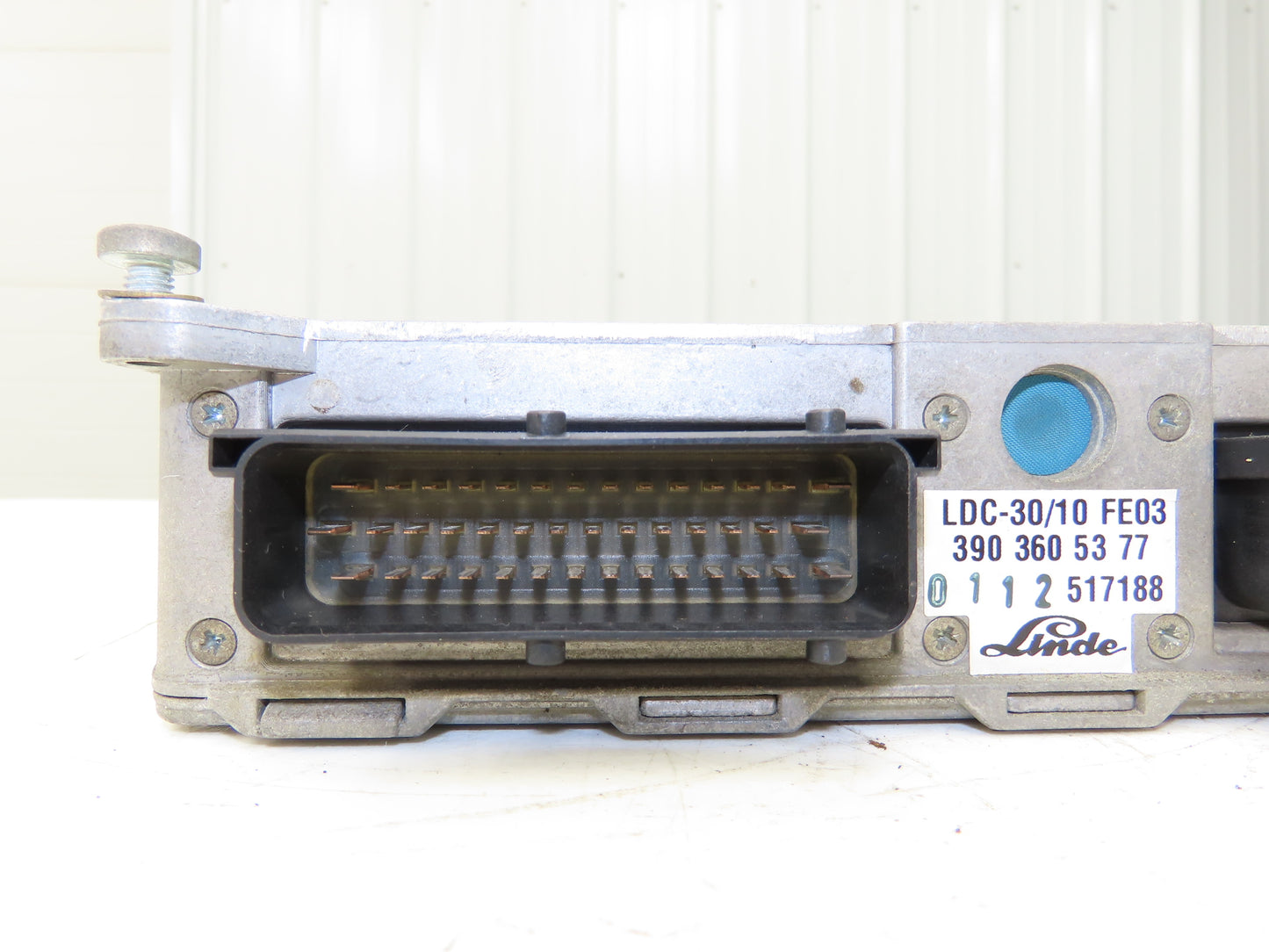 Linde 390 360 53 77 Forklift Control Module LDC3010FE03 Removed From E18C-02