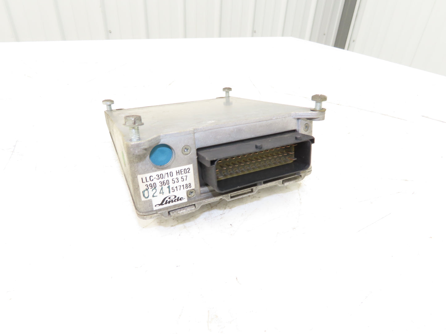 Linde 390 360 53 57 Forklift Control Module LDC3010HE02 Removed From E18C-02