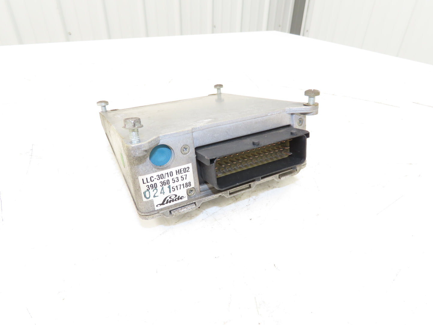 Linde 390 360 53 57 Forklift Control Module LDC3010HE02 Removed From E18C-02