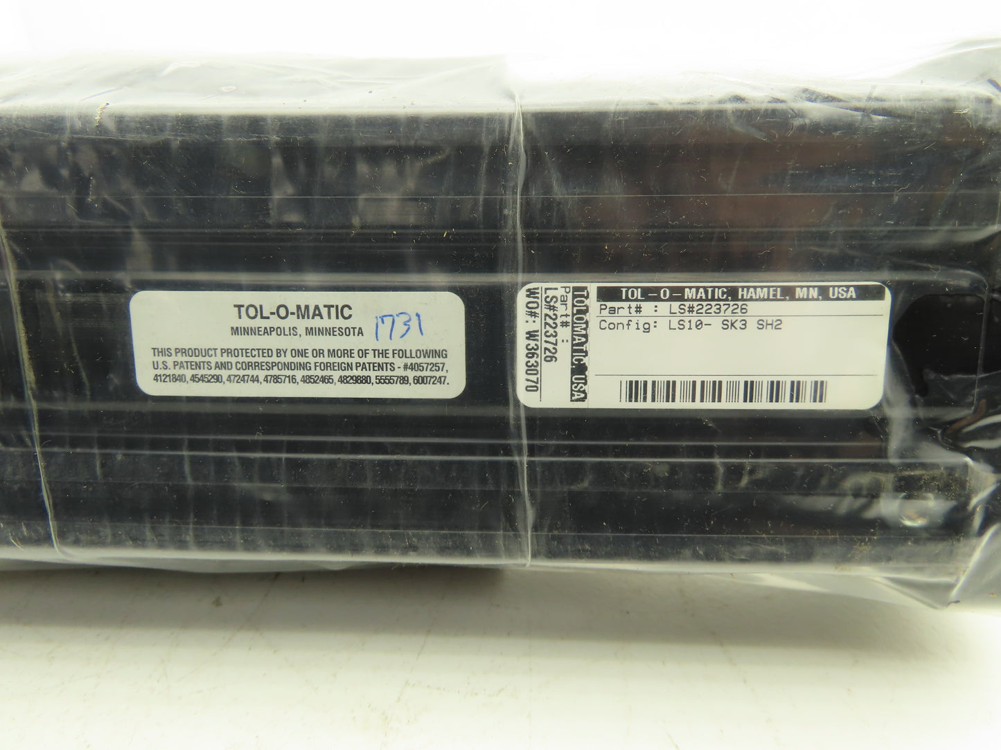 Tolomatic LS10-SK3 SH2 Pneumatic Linear Slide Rodless Cylinder 3" Stroke