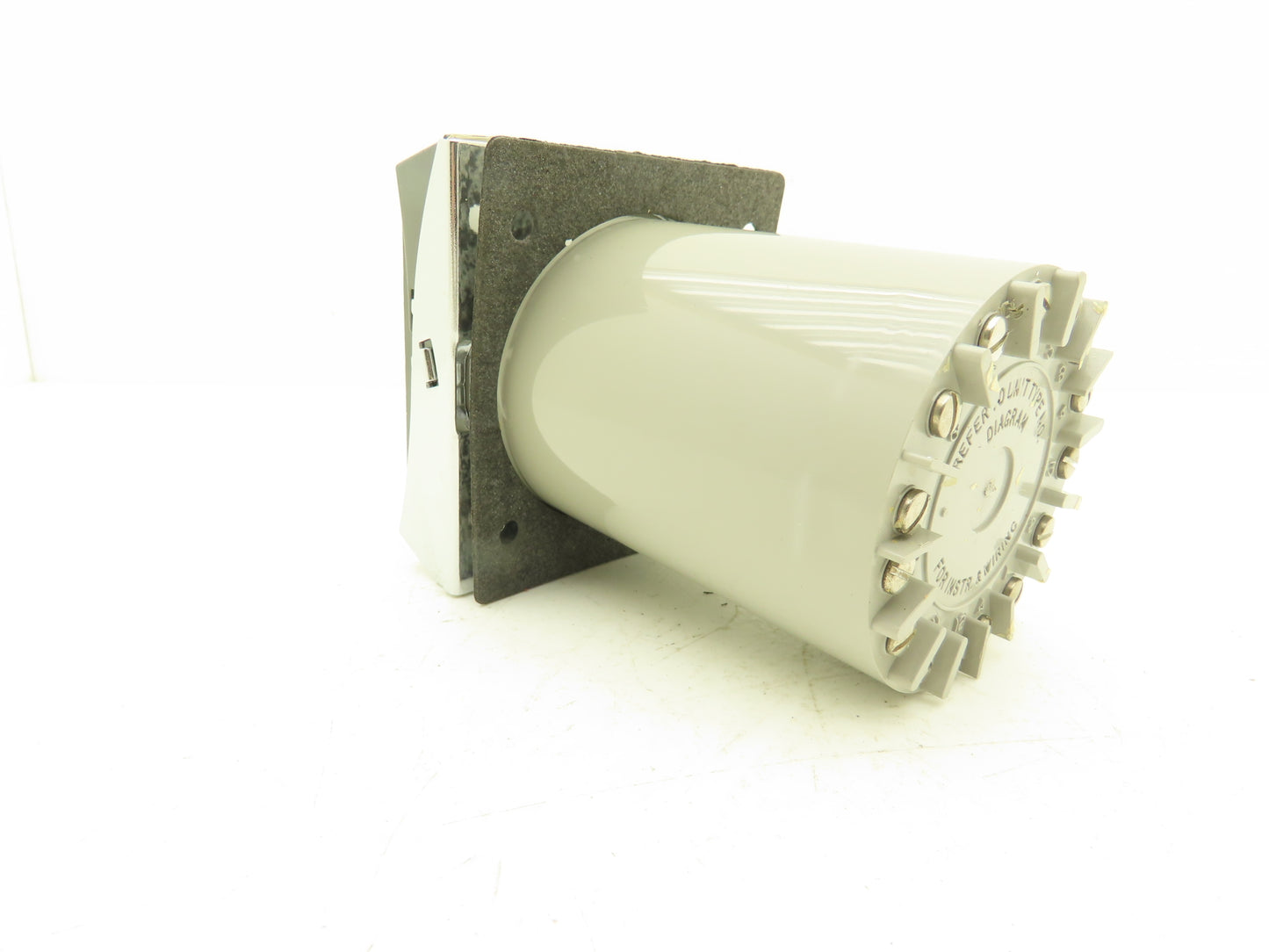 Eagle Signal HP54A610C90 Cycl-Flex Reset Timer 0-10 Minutes 120/240VAC 60Hz