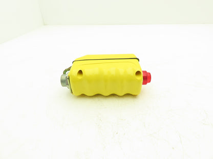 Fleetguard 9001AEQ3438 Seriplex One Hole Pushbutton Pendant Station Lot of 5