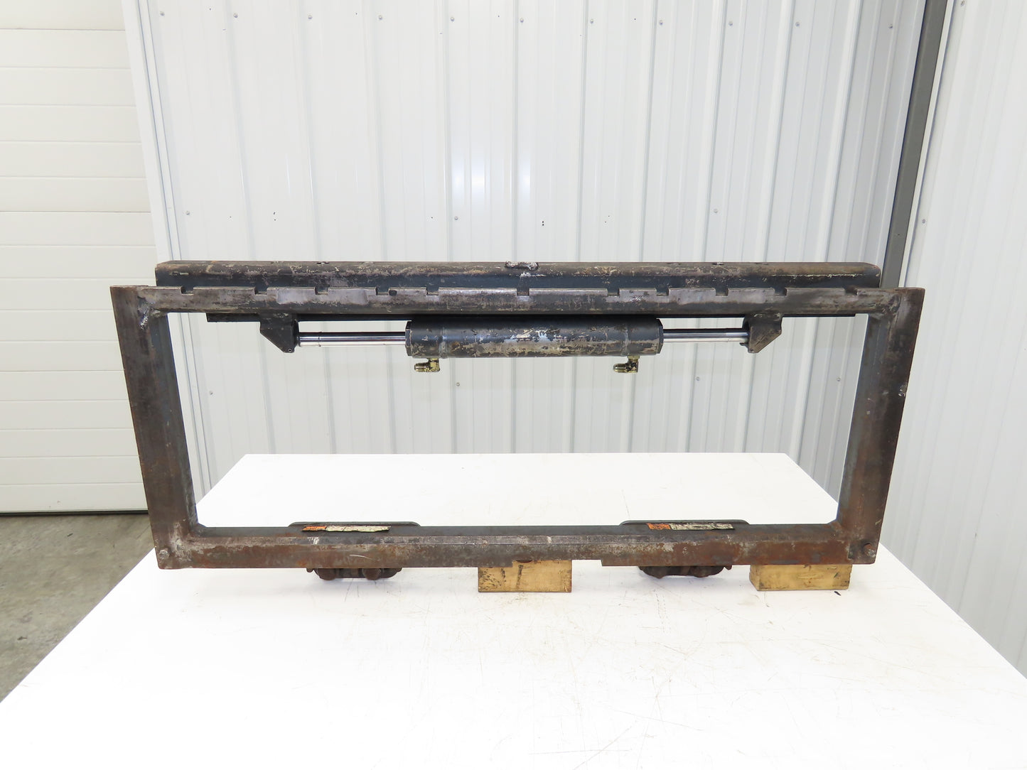 Cascade Forklift Side Shift 16" Class 2 Fork 41" Chassis