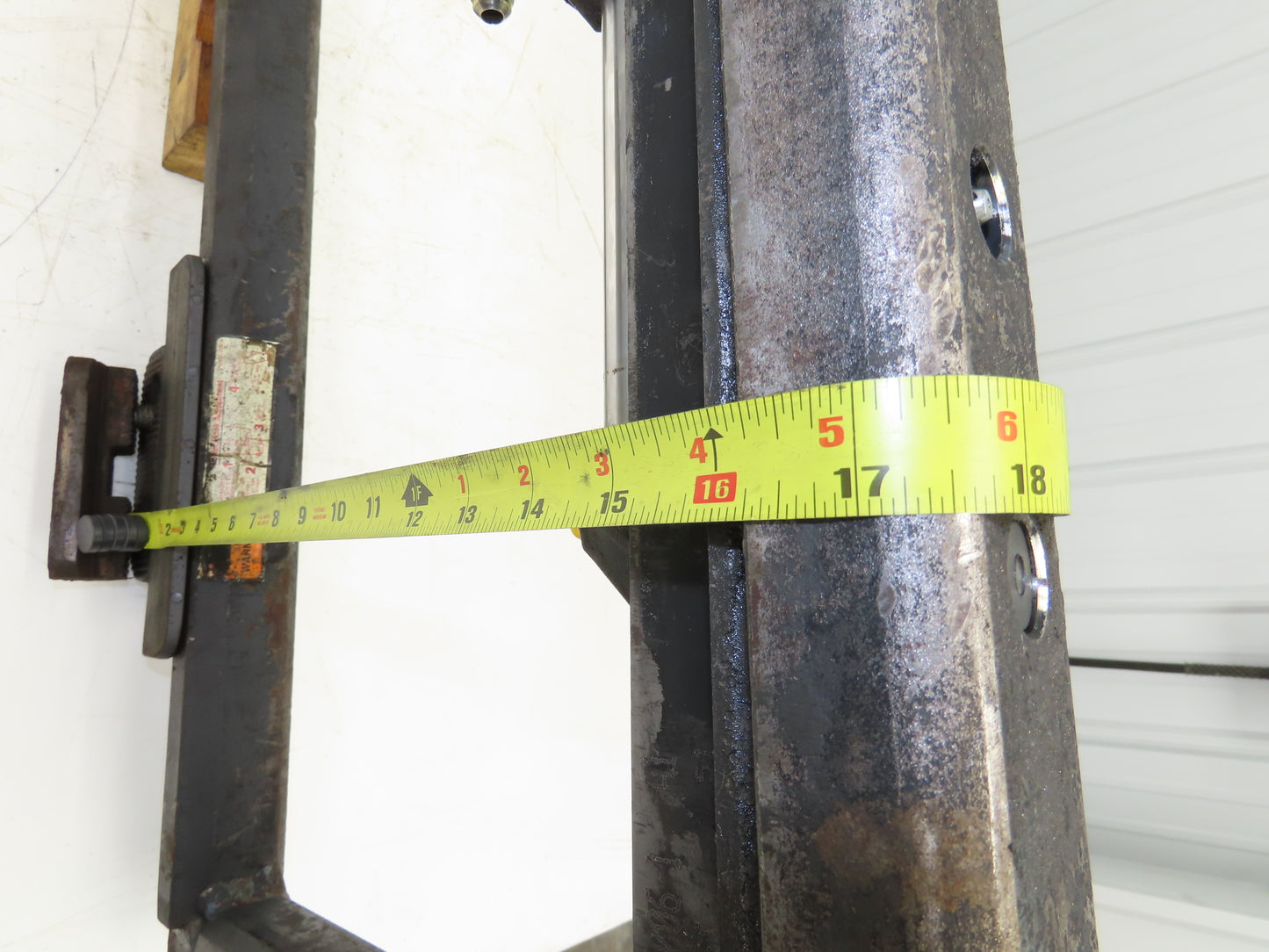 Cascade Forklift Side Shift 16" Class 2 Fork 41" Chassis